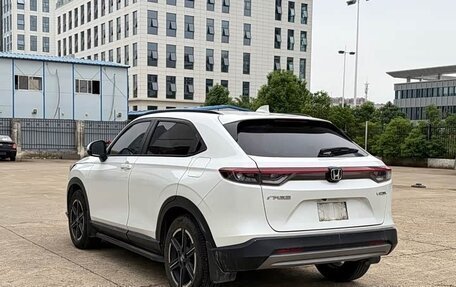 Honda Vezel, 2023 год, 1 790 000 рублей, 6 фотография