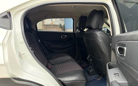 Honda Vezel, 2023 год, 1 790 000 рублей, 10 фотография