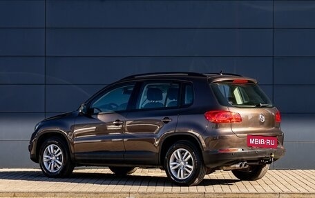 Volkswagen Tiguan I, 2015 год, 1 555 000 рублей, 4 фотография
