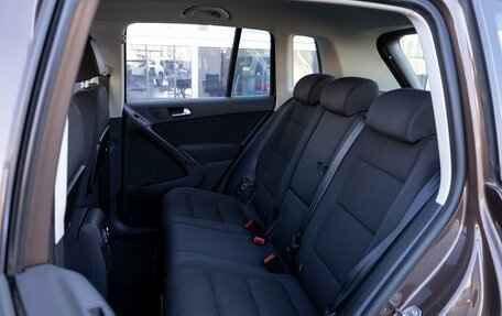 Volkswagen Tiguan I, 2015 год, 1 555 000 рублей, 19 фотография
