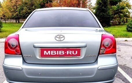 Toyota Avensis III рестайлинг, 2007 год, 880 000 рублей, 2 фотография
