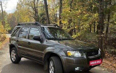 Ford Escape II, 2003 год, 7 фотография