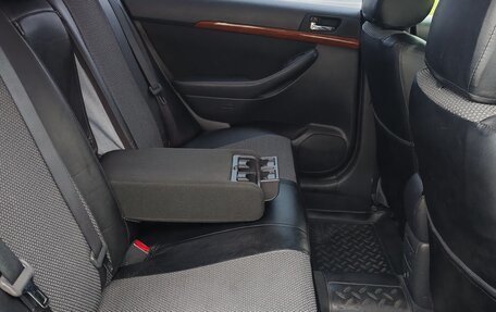 Toyota Avensis III рестайлинг, 2007 год, 880 000 рублей, 15 фотография