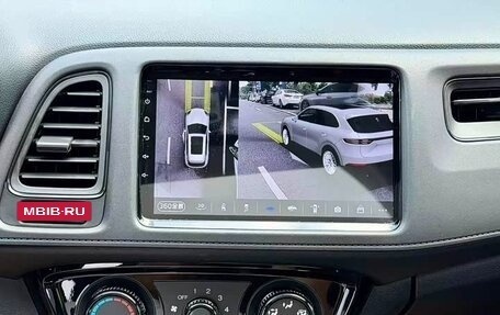 Honda Vezel, 2021 год, 1 490 000 рублей, 23 фотография