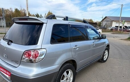 Mitsubishi Outlander III рестайлинг 3, 2004 год, 590 000 рублей, 4 фотография