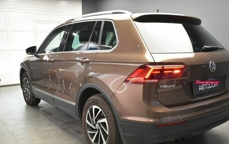 Volkswagen Tiguan II, 2018 год, 2 637 000 рублей, 7 фотография