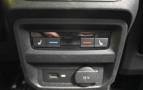 Volkswagen Tiguan II, 2018 год, 2 637 000 рублей, 15 фотография