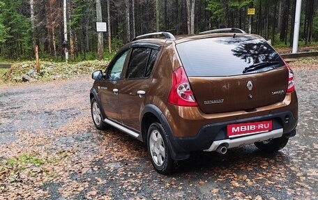 Renault Sandero I, 2013 год, 590 000 рублей, 1 фотография