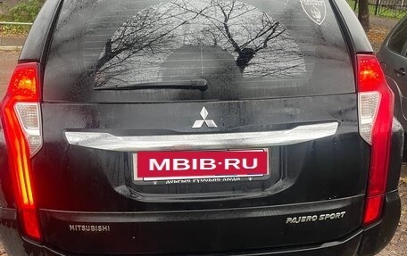 Mitsubishi Pajero Sport III рестайлинг, 2020 год, 2 300 000 рублей, 3 фотография