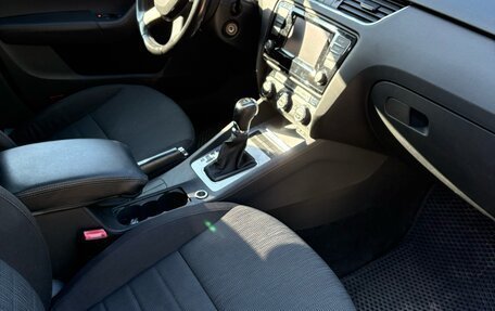 Skoda Octavia, 2014 год, 1 350 000 рублей, 5 фотография