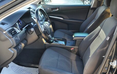 Toyota Camry, 2015 год, 1 490 000 рублей, 10 фотография