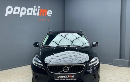 Volvo V40 Cross Country I, 2017 год, 1 650 000 рублей, 2 фотография
