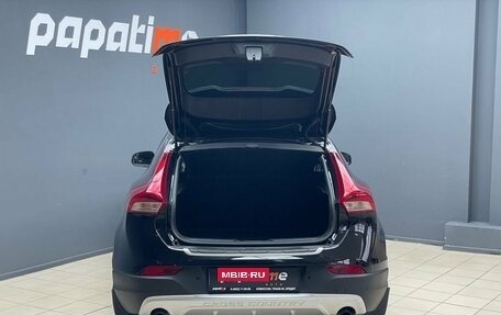 Volvo V40 Cross Country I, 2017 год, 1 650 000 рублей, 5 фотография