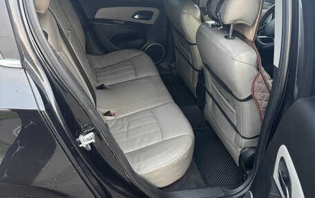 Chevrolet Cruze II, 2011 год, 595 000 рублей, 11 фотография