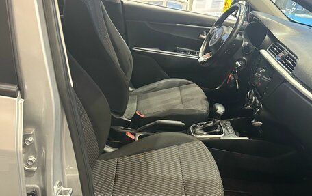 KIA Rio IV, 2018 год, 1 569 000 рублей, 6 фотография