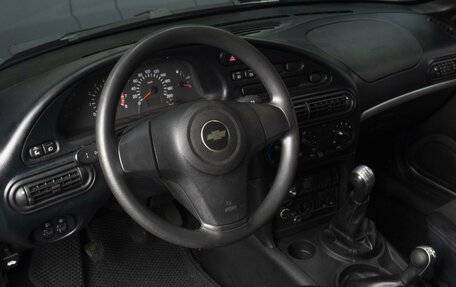 Chevrolet Niva I рестайлинг, 2015 год, 810 000 рублей, 6 фотография