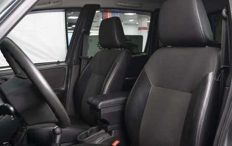 Chevrolet Niva I рестайлинг, 2015 год, 810 000 рублей, 7 фотография