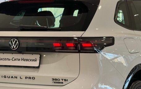 Volkswagen Tiguan, 2026 год, 4 890 000 рублей, 9 фотография