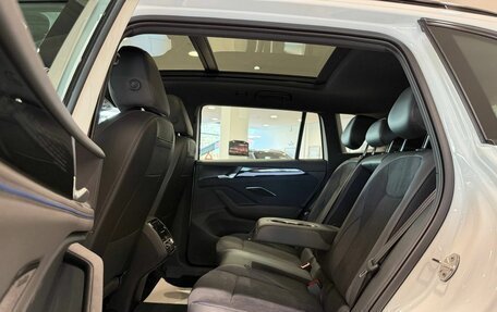 Volkswagen Tiguan, 2026 год, 4 890 000 рублей, 33 фотография