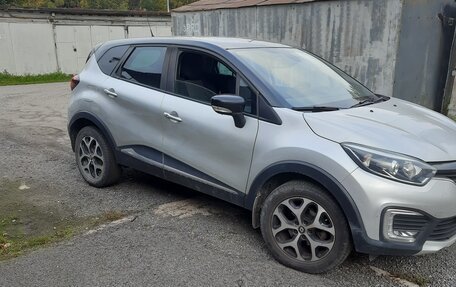 Renault Kaptur I рестайлинг, 2017 год, 1 580 000 рублей, 2 фотография
