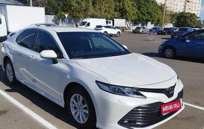 Toyota Camry, 2019 год, 3 650 000 рублей, 1 фотография