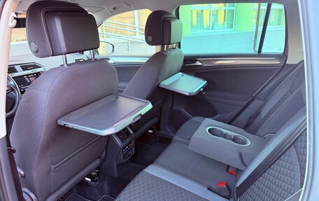 Volkswagen Tiguan II, 2018 год, 2 400 000 рублей, 19 фотография