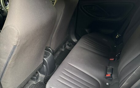 Toyota Yaris, 2021 год, 1 699 999 рублей, 11 фотография