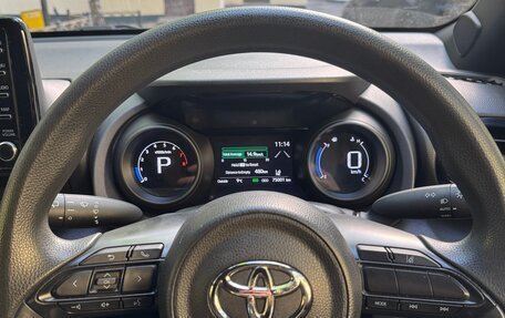 Toyota Yaris, 2021 год, 1 699 999 рублей, 15 фотография