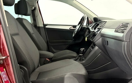 Volkswagen Tiguan II, 2019 год, 1 850 000 рублей, 12 фотография