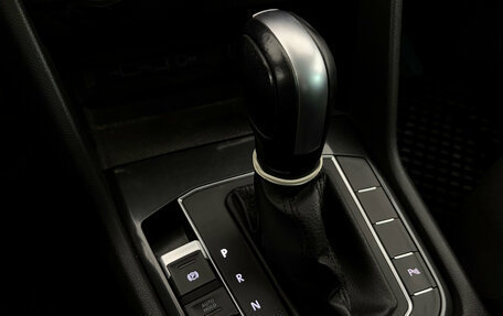Volkswagen Tiguan II, 2019 год, 1 850 000 рублей, 15 фотография