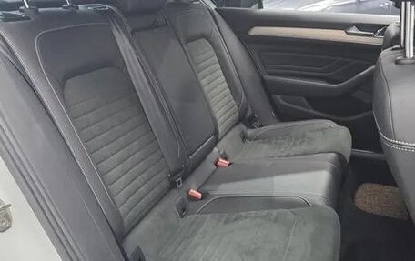 Volkswagen Passat B8 рестайлинг, 2022 год, 2 470 000 рублей, 10 фотография