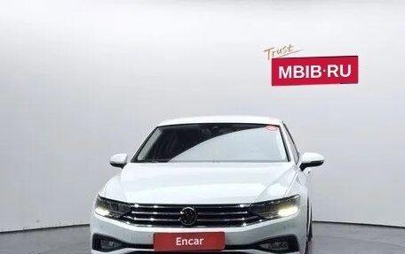 Volkswagen Passat B8 рестайлинг, 2022 год, 2 470 000 рублей, 3 фотография