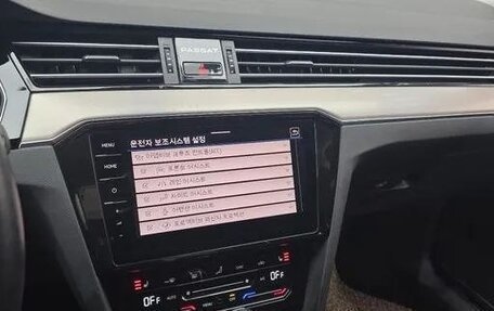 Volkswagen Passat B8 рестайлинг, 2022 год, 2 470 000 рублей, 16 фотография
