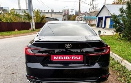 Toyota Camry, 2024 год, 3 750 000 рублей, 5 фотография