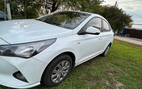 Hyundai Solaris II рестайлинг, 2020 год, 1 320 000 рублей, 5 фотография