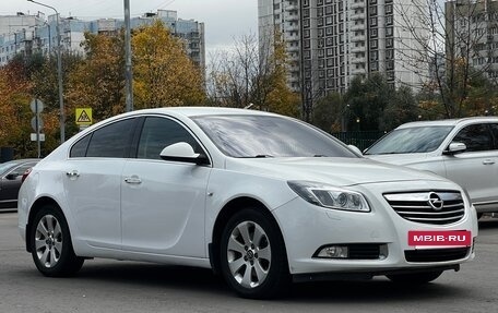 Opel Insignia II рестайлинг, 2011 год, 850 000 рублей, 3 фотография