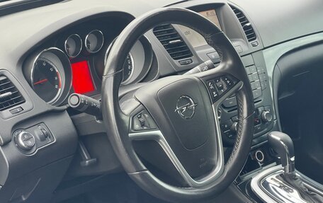 Opel Insignia II рестайлинг, 2011 год, 850 000 рублей, 13 фотография