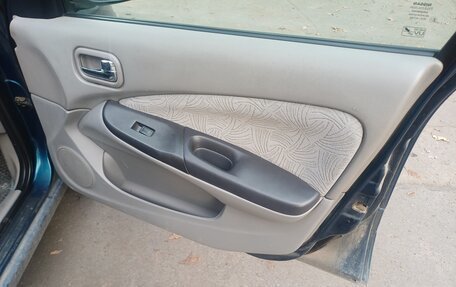 Nissan Almera, 2000 год, 165 000 рублей, 11 фотография