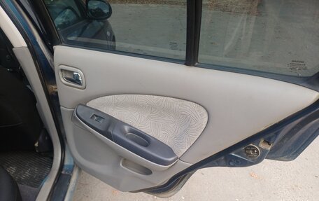 Nissan Almera, 2000 год, 165 000 рублей, 12 фотография
