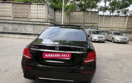Mercedes-Benz E-Класс, 2016 год, 2 350 000 рублей, 4 фотография