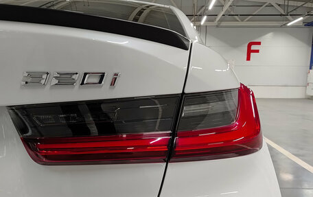 BMW 3 серия, 2020 год, 3 100 000 рублей, 13 фотография