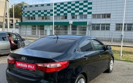 KIA Rio III рестайлинг, 2014 год, 790 000 рублей, 3 фотография