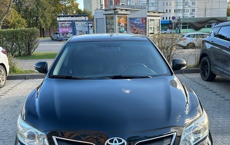 Toyota Camry, 2010 год, 1 270 000 рублей, 2 фотография
