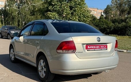 Volkswagen Polo VI (EU Market), 2011 год, 620 000 рублей, 4 фотография