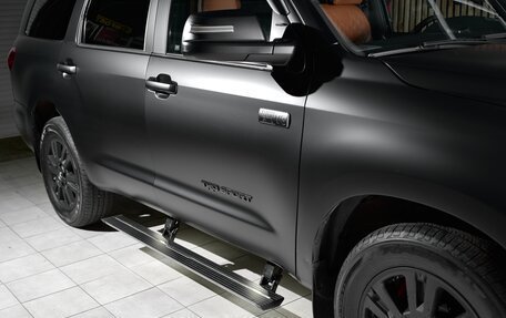 Toyota Sequoia II рестайлинг, 2019 год, 6 500 000 рублей, 4 фотография