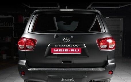 Toyota Sequoia II рестайлинг, 2019 год, 6 500 000 рублей, 8 фотография