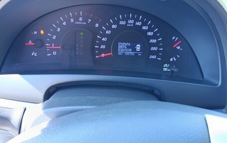 Toyota Camry, 2010 год, 1 140 000 рублей, 13 фотография