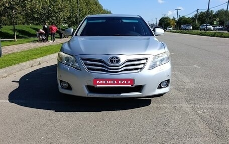 Toyota Camry, 2010 год, 1 140 000 рублей, 2 фотография