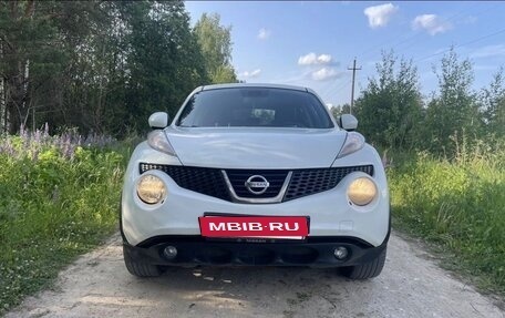 Nissan Juke II, 2012 год, 999 900 рублей, 4 фотография
