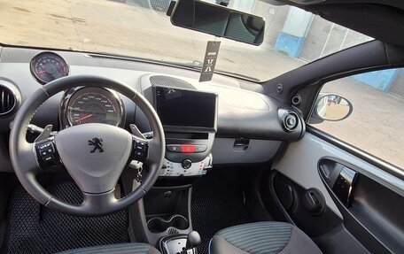 Peugeot 107 I рестайлинг, 2012 год, 650 000 рублей, 7 фотография